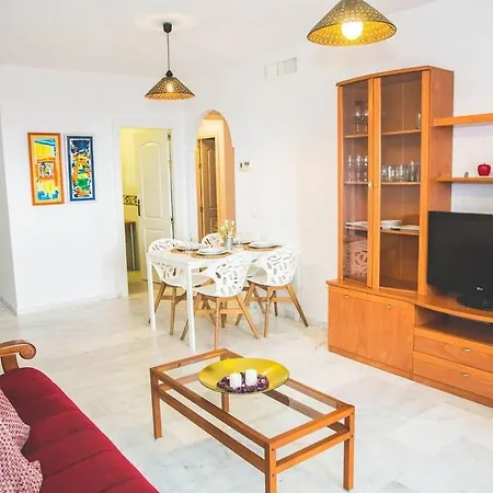 Апартаменти 2 Bed With Great Views -elviria