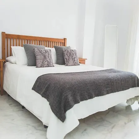 2 Bed With Great Views -elviria * 马尔韦利亚