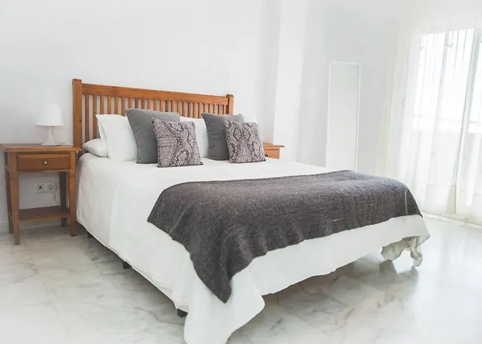 2 Bed With Great Views -elviria *