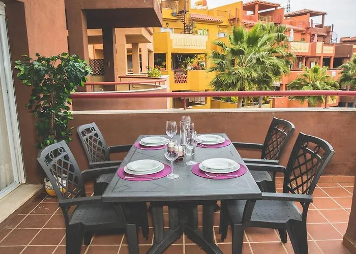 2 Bed With Great Views -elviria Διαμέρισμα *